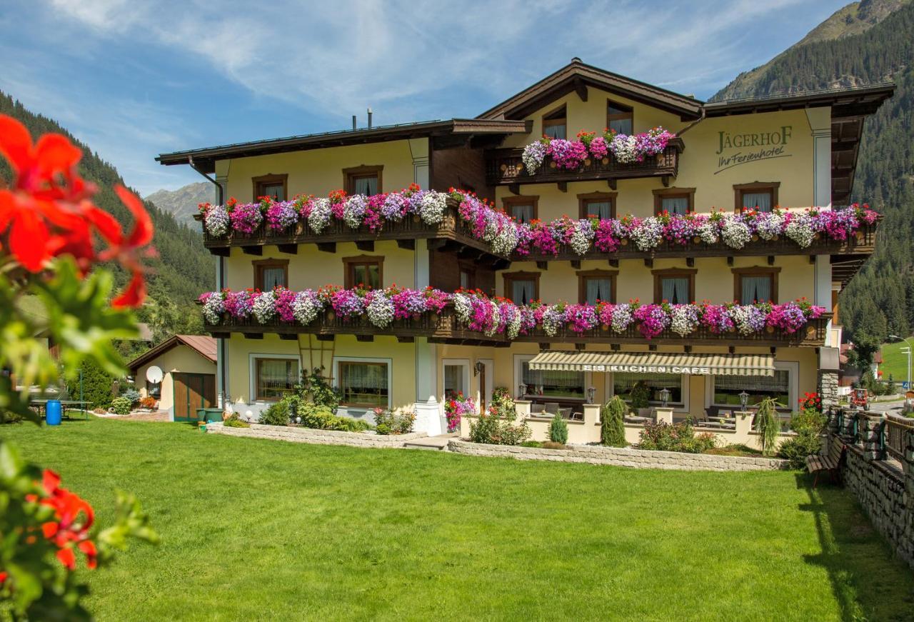קאונרטל Hotel Jaegerhof מראה חיצוני תמונה