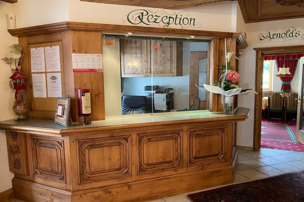 קאונרטל Hotel Jaegerhof מראה חיצוני תמונה