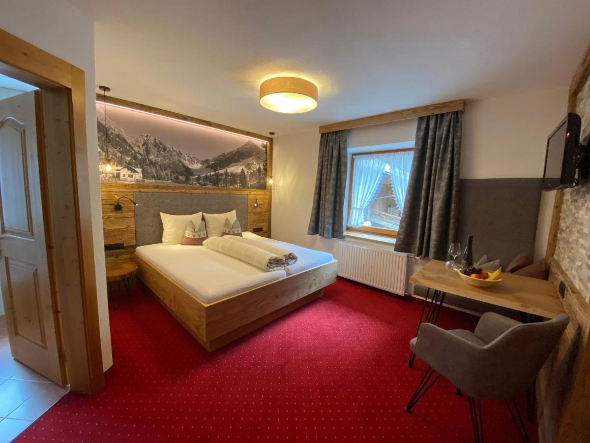 קאונרטל Hotel Jaegerhof מראה חיצוני תמונה