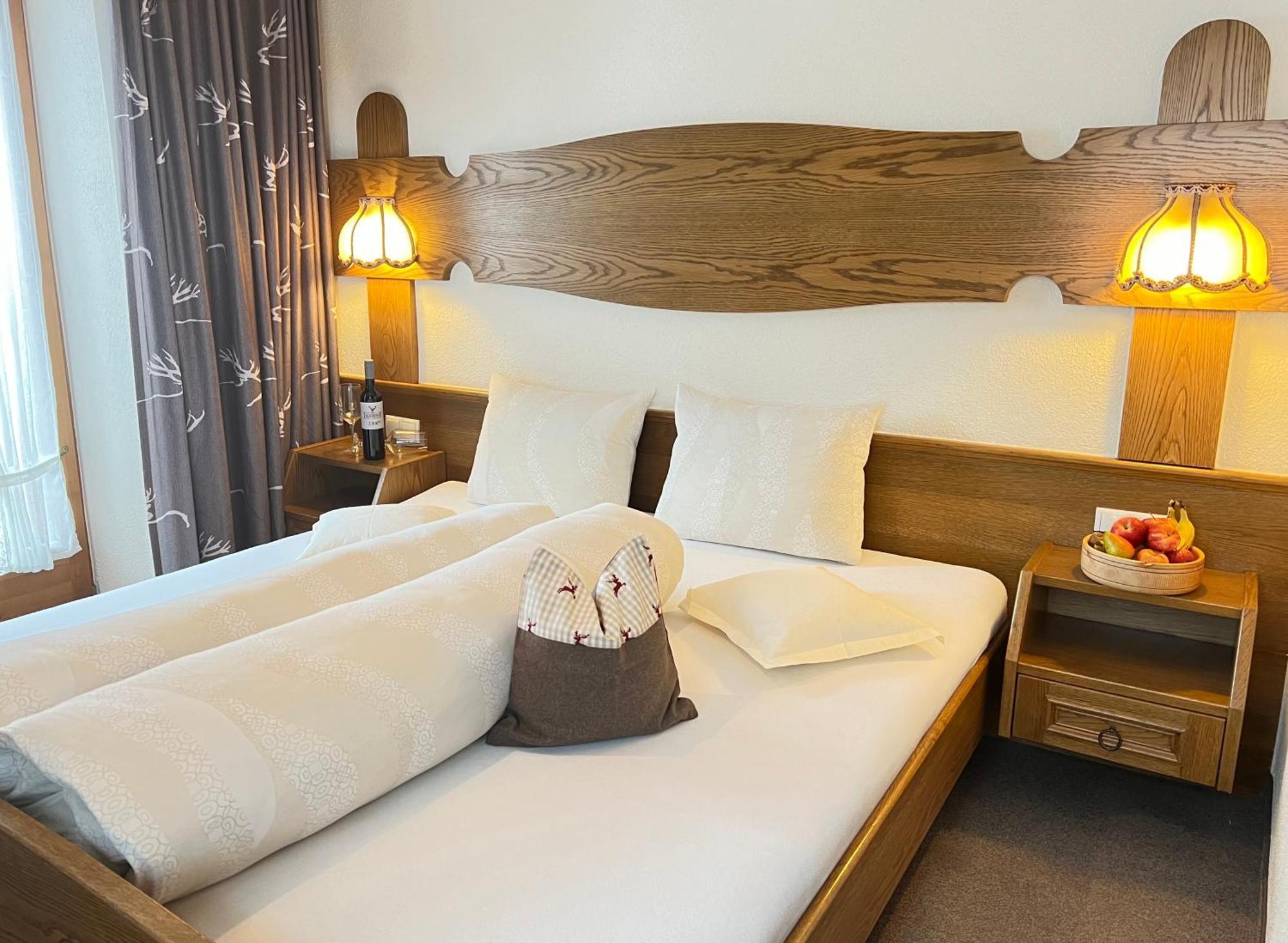קאונרטל Hotel Jaegerhof מראה חיצוני תמונה